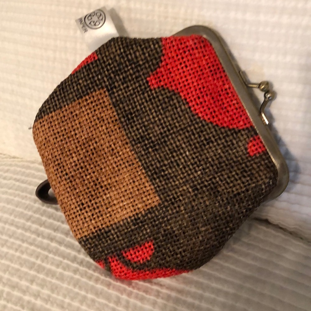NEW Engage Green Clutch - made of recycled paper!
